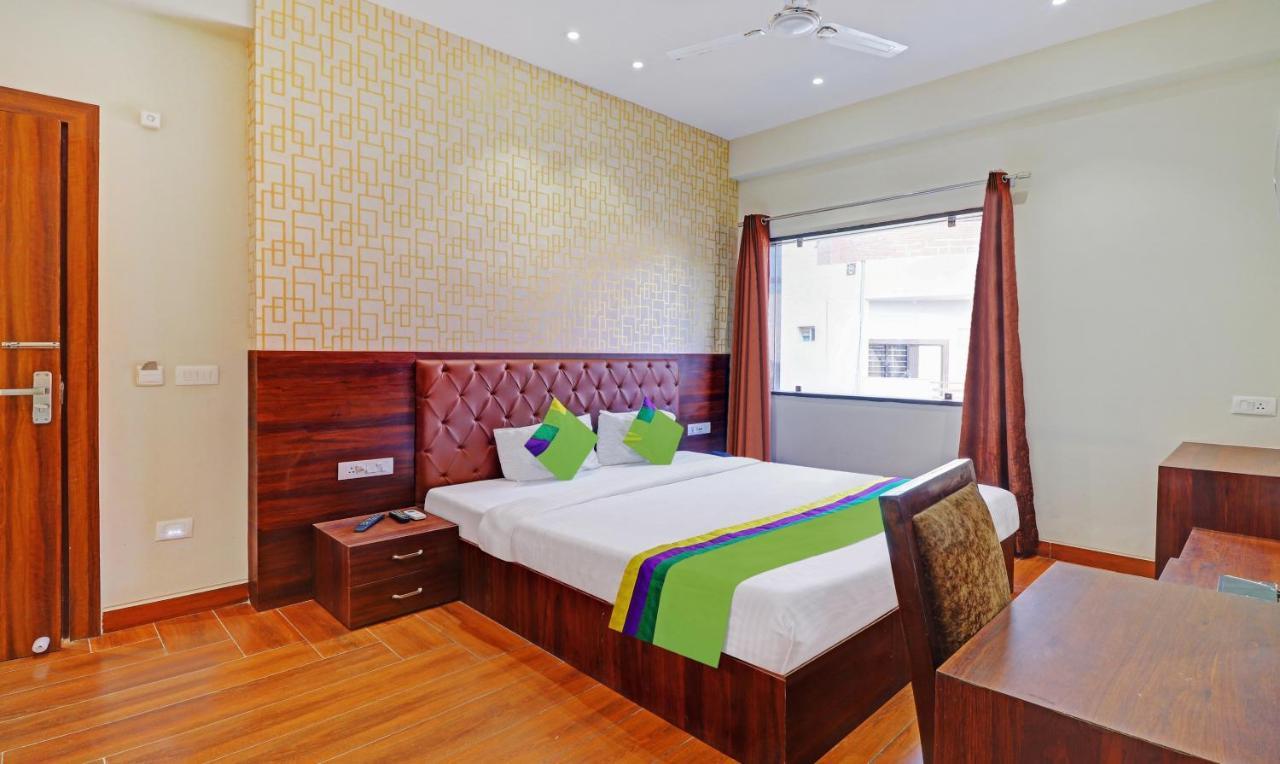 Treebo Trend Gt Palace Fatehabad Road Hotel Agra  Exterior photo